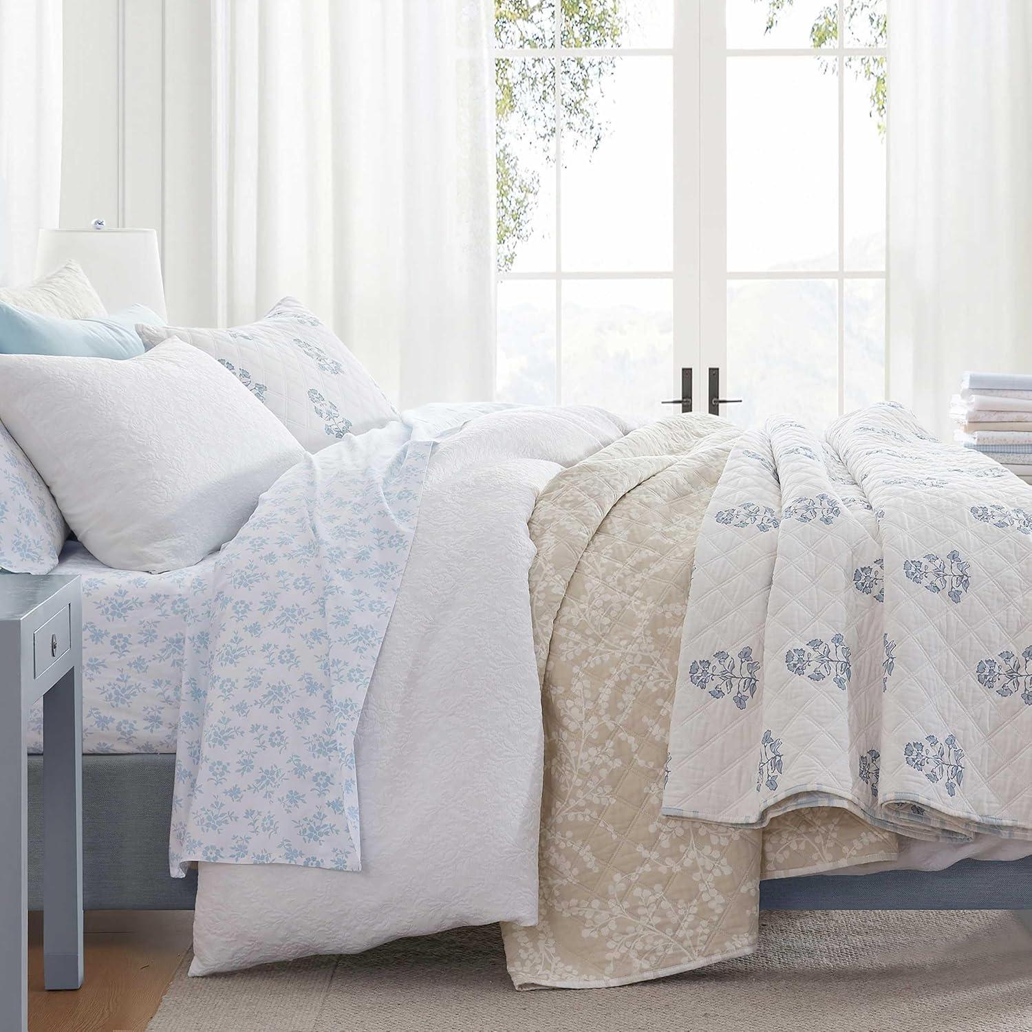 imageMartha Stewart Queen Comforter Set Naturally Soft CottonRich Jacquard Bedding wMatching Pillowcases Textured 3 Piece Bed Set Garden Trellis WhiteGarden Trellis White