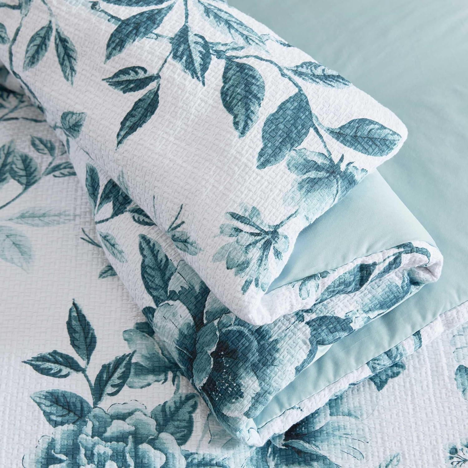 imageMartha Stewart Queen Duvet Cover Set Crisp amp Smooth Bedding with a Cotton Percale Lightweight Feel Reversible 3 Piece Bed Set with Matching Pillowcases Simple Scallop PinkVivian Floral Blue