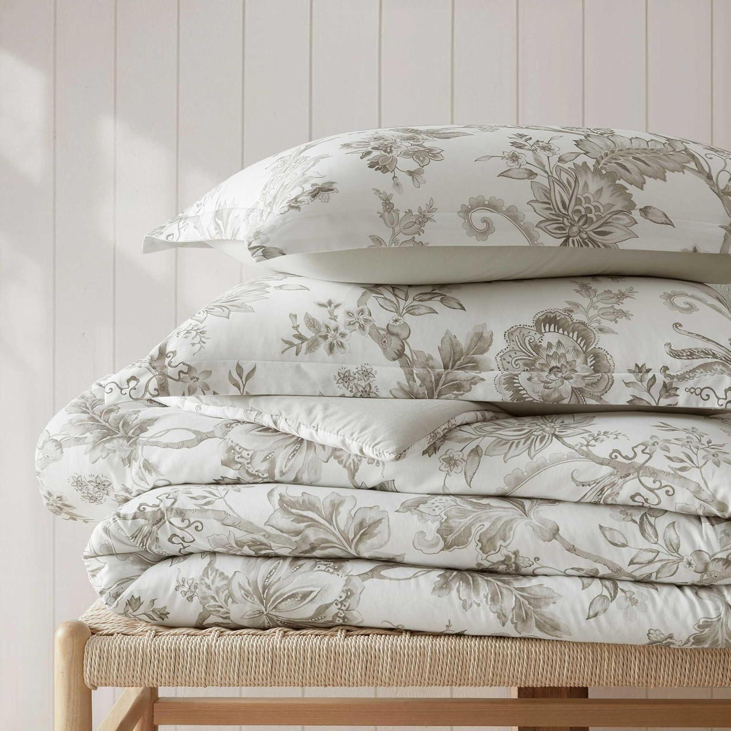 imageMartha Stewart Queen Duvet Cover Set Crisp amp Smooth Bedding with a Cotton Percale Lightweight Feel Reversible 3 Piece Bed Set with Matching Pillowcases Simple Scallop PinkSophia Stripe Blue