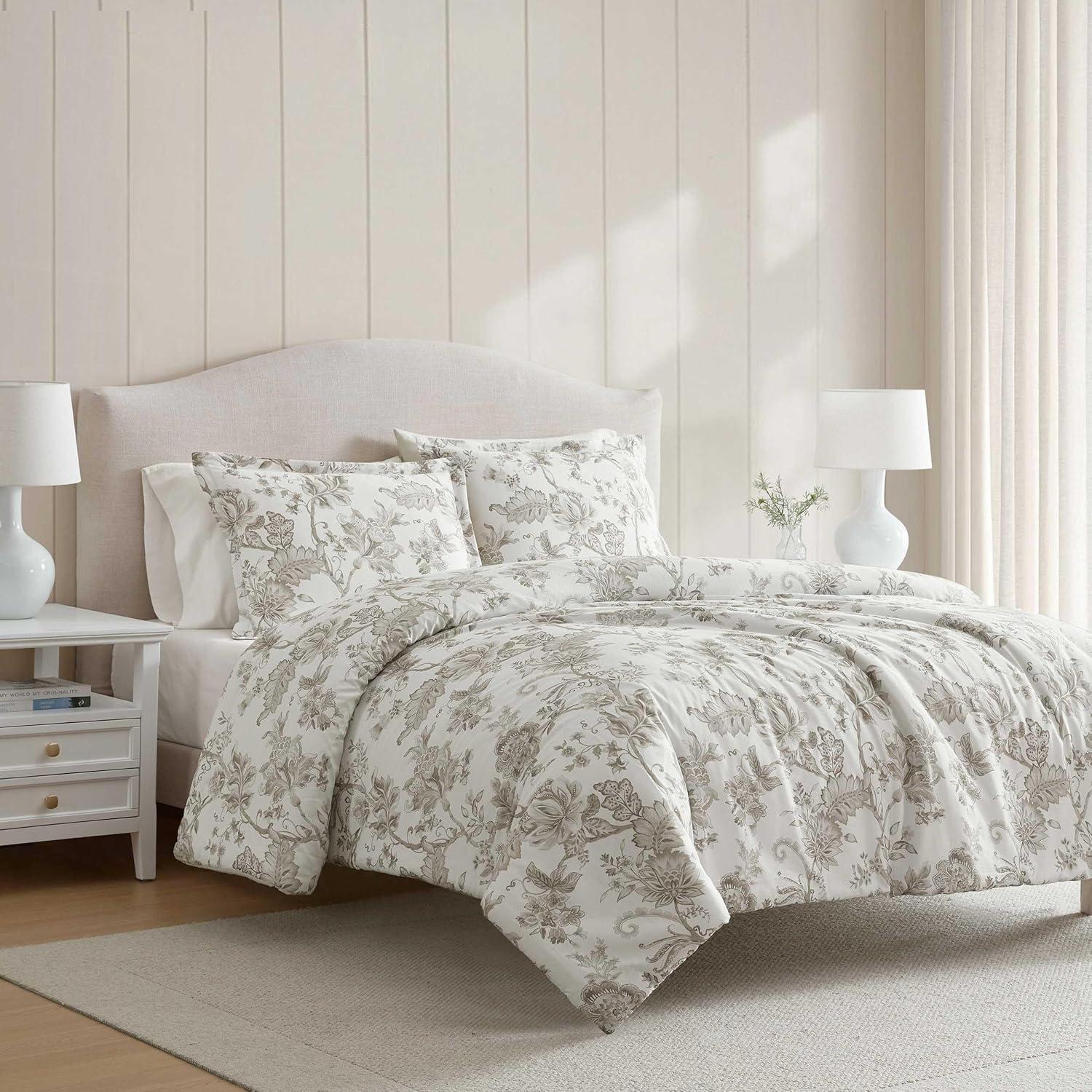 imageMartha Stewart Queen Duvet Cover Set Crisp amp Smooth Bedding with a Cotton Percale Lightweight Feel Reversible 3 Piece Bed Set with Matching Pillowcases Simple Scallop PinkSophia Stripe Blue