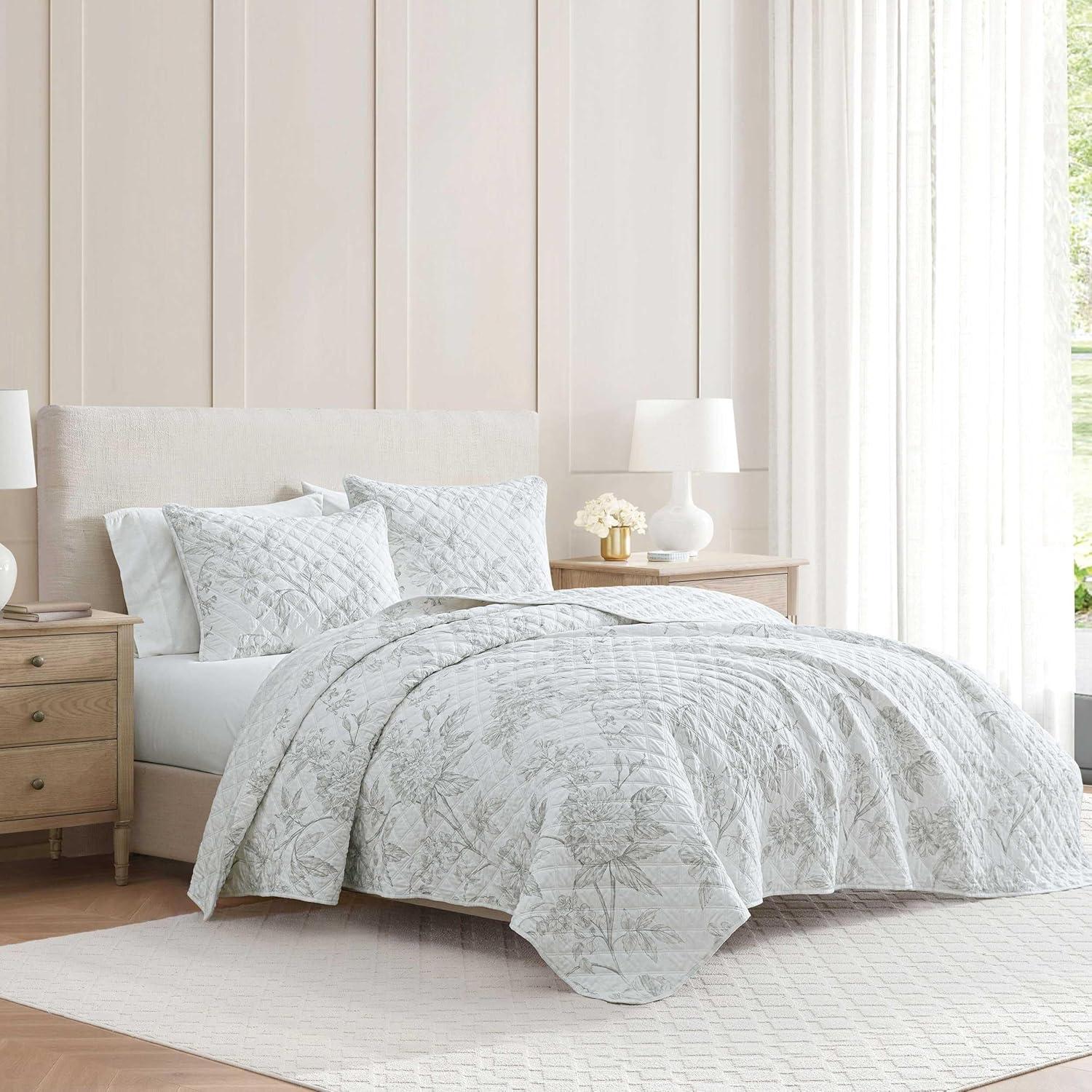 imageMartha Stewart Queen Quilt Set 100 Cotton Reversible Bedding Set Incredibly Soft Feel for Year Round Comfort 3 Piece Bed Set with Matching Pillowcases Flower Block Print BlueVine Flora Green