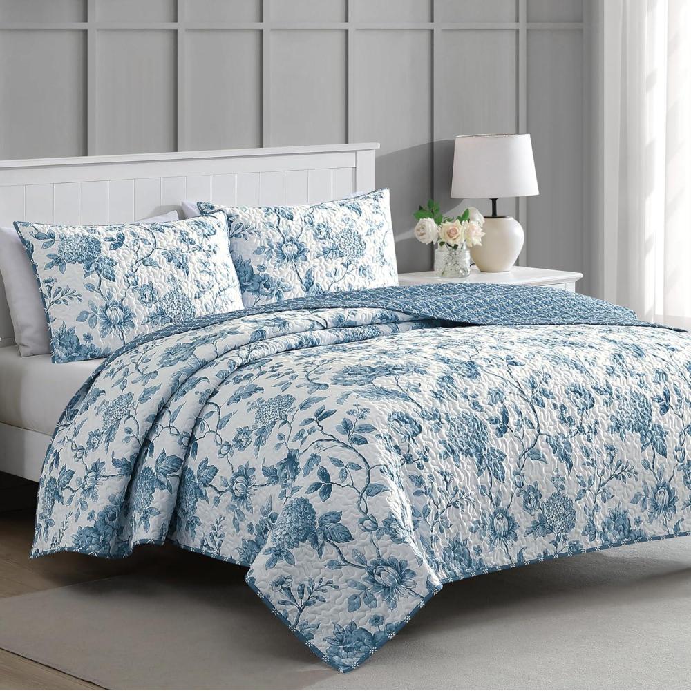 imageMartha Stewart Twin Quilt Set Classic Quilted Bedding Lightweight Incredibly Soft amp Wrinkle Resistant Quilt with Matching Pillowcases 2 Piece Bed Set Dancing Deer RedTiana Floral
