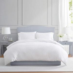 Martha Stewart – Queen Duvet Cover Set, Crisp & Smooth Bedding with a Cotton Percale Lightweight Feel, Reversible 3 Piece Bed Set with Matching Pillowcases (Simple Scallop Pink)(Garden Trellis White)