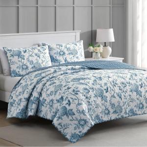 Martha Stewart – Twin Quilt Set, Classic Quilted Bedding, Lightweight, Incredibly Soft & Wrinkle Resistant Quilt with Matching Pillowcases, 2 Piece Bed Set (Dancing Deer Red)(Tiana Floral)