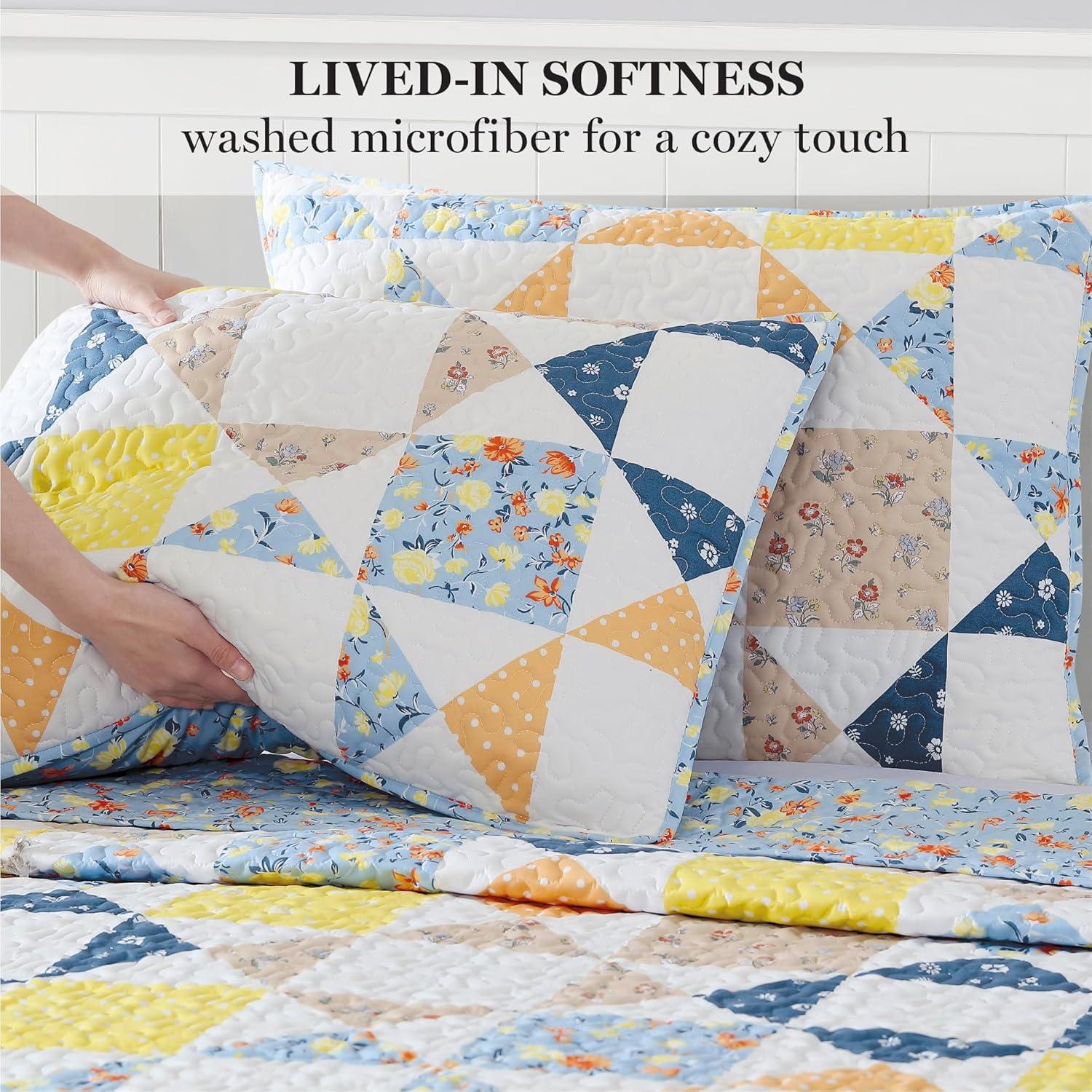 imageMartha Stewart Twin Size Quilt Bedding Set 2 Piece Soft Washed Microfiber Printed Bedspread Reversible All Season 1 Quilt 1 Standard Pillow Sham Blue White amp Red Painted Floral PrintKite Ditsy Patchwork