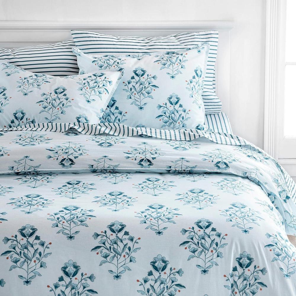 imageMARTHA STEWART Natalie King Size Duvet 3 Piece Set1 Duvet Cover 2 Pillow Shams Crinkle Velvet Texture Soft amp Royal Machine Wash 104x92 with Button Closure ChampagneFloral Blue