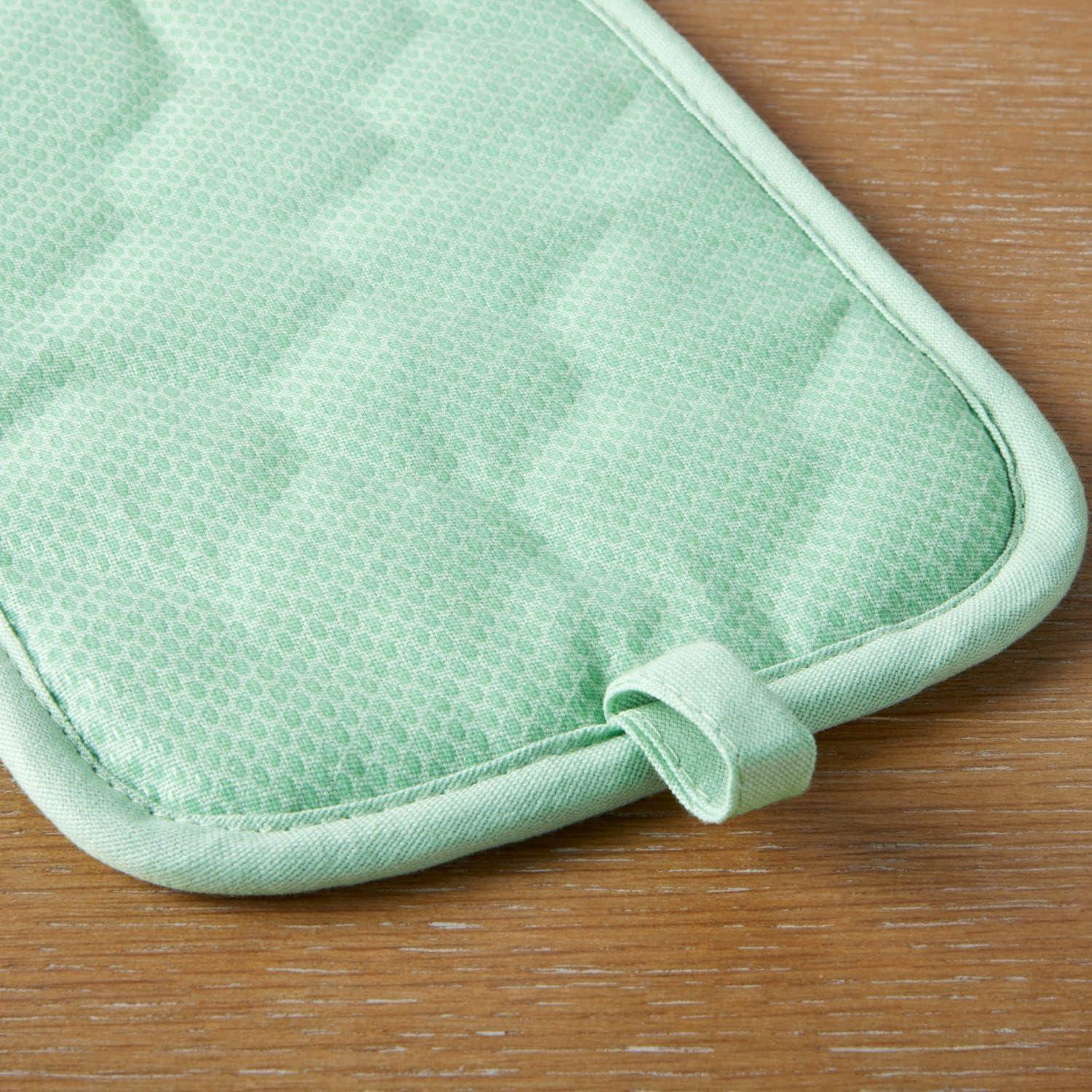 imageMartha Stewart Daisy Stripe Pot Holder Set 2Pack Green 7x10Mint