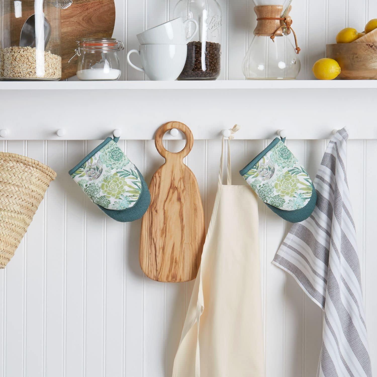 imageMartha Stewart Succulents Mini Oven Mitt 2Pack Set Green 55X8