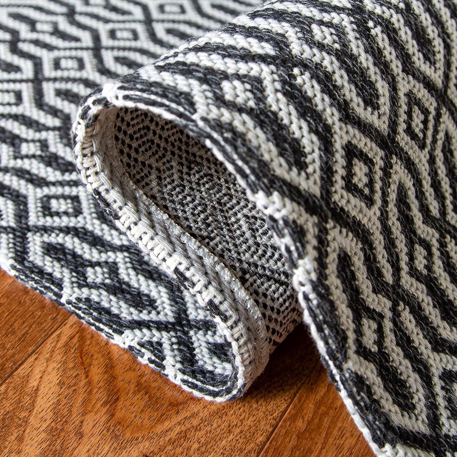 imageMartha Stewart x SAFAVIEH Area Rug Collection 8 x 10 Charcoal amp Grey Cotton Ideal for Living Room Bedroom Office Dining Space MSR411H