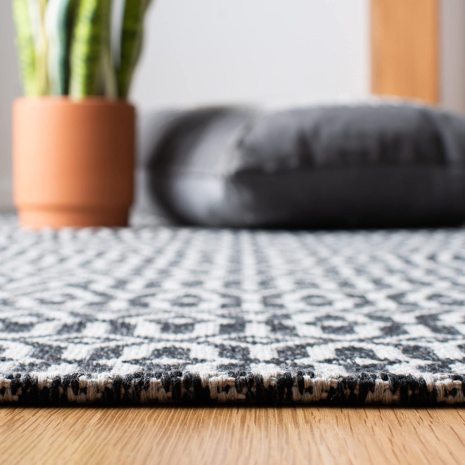 imageMartha Stewart x SAFAVIEH Area Rug Collection 8 x 10 Charcoal amp Grey Cotton Ideal for Living Room Bedroom Office Dining Space MSR411H