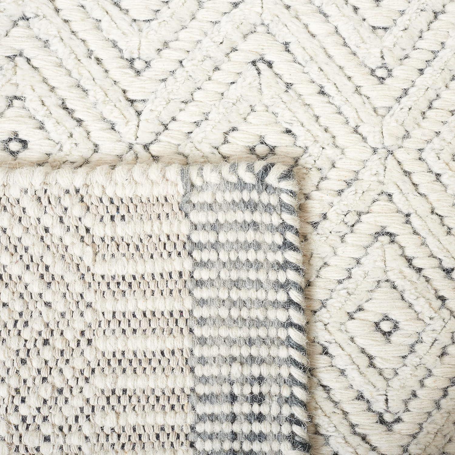 imageMartha Stewart x SAFAVIEH Area Rug Collection 8 x 10 Ivory Handmade Wool Ideal for Living Room Bedroom Office Dining Space MSR9605AIvory