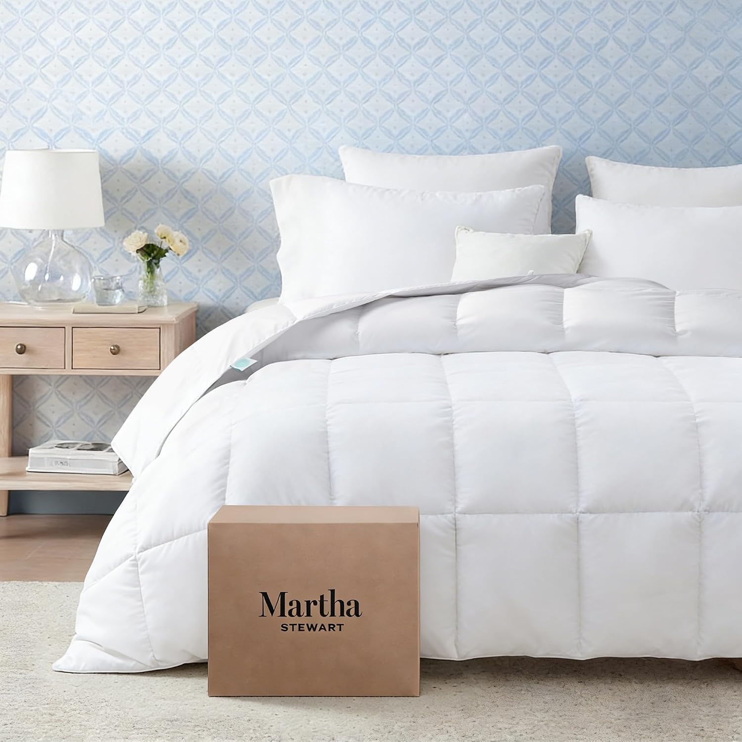 image:imageMartha Stewart Luxury White Goose Feathers Down Fiber Comforter King Size Hotel Collection 100 Cotton Cover Comforter All Season Medium Warmth Breathable Hypoallergenic 106 x 90 InchExtra WarmthWhite