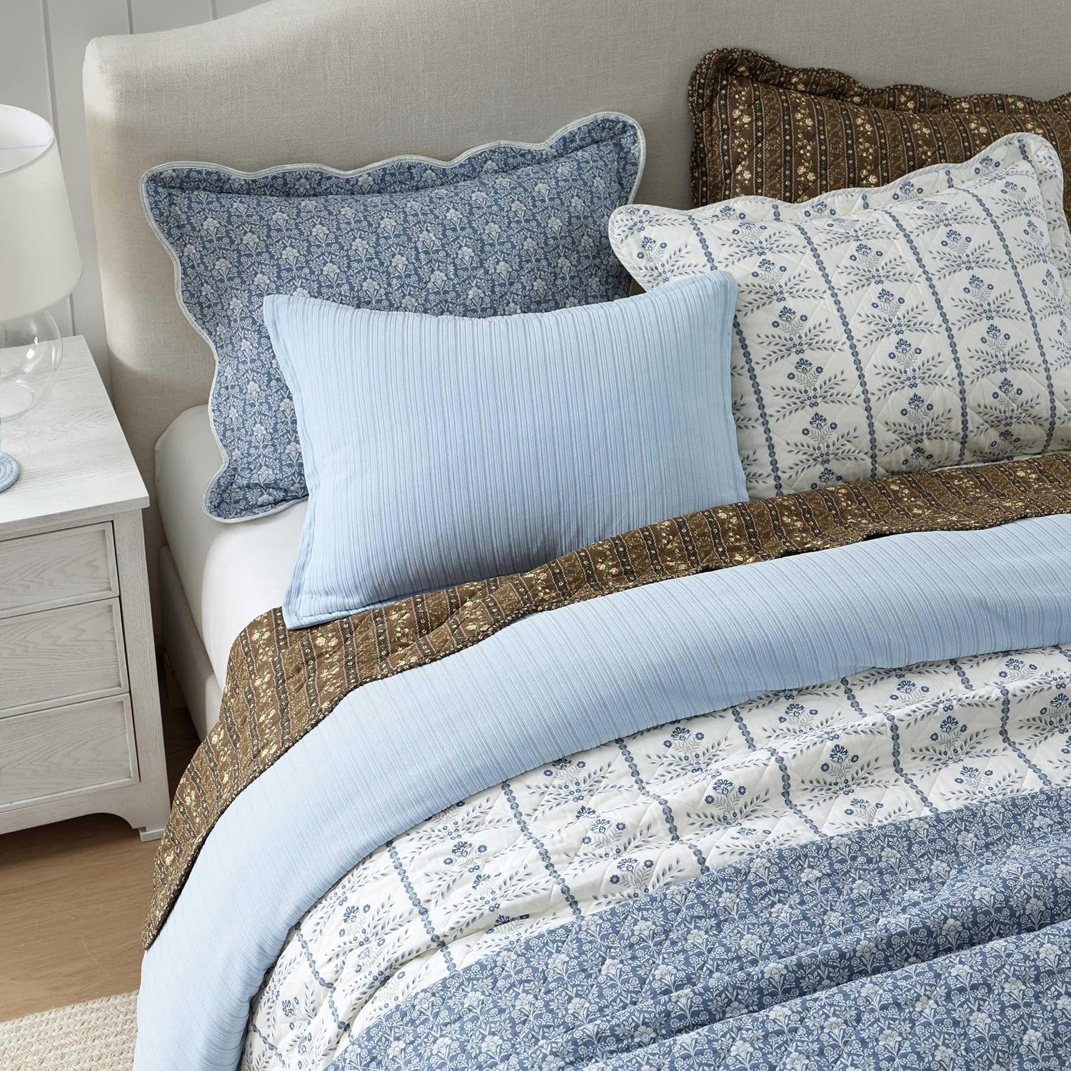 image:imageMartha Stewart Queen Quilt Set with Shams Reversible Floral BeddingWilla Penelope Blue